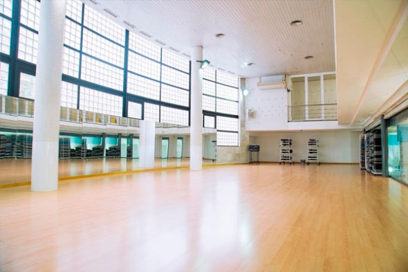 Salas multiusos en Sant Antoni, gimnasio Aiguajoc